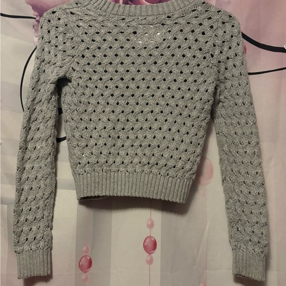 Kids Justice Gray Silver
Tinsel Long Sleeve Crop Knit
Sweater Size 12 - Picture 2 of 7